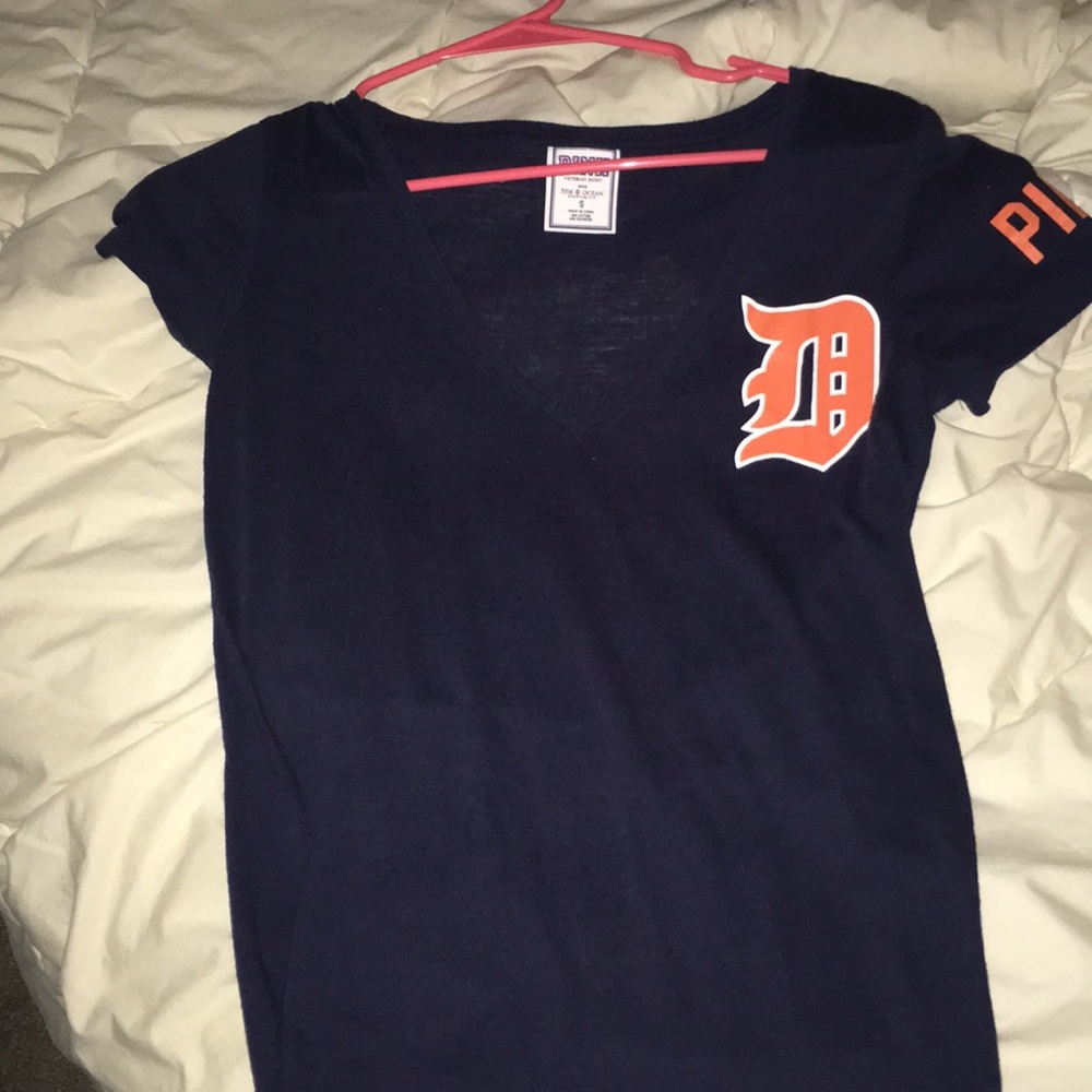 Victoria’s Secret Pink Detroit Tigers Shirt